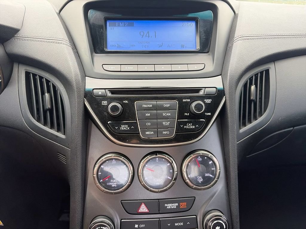 Used 2014 Black Hyundai 2.0T R-Spec image 17