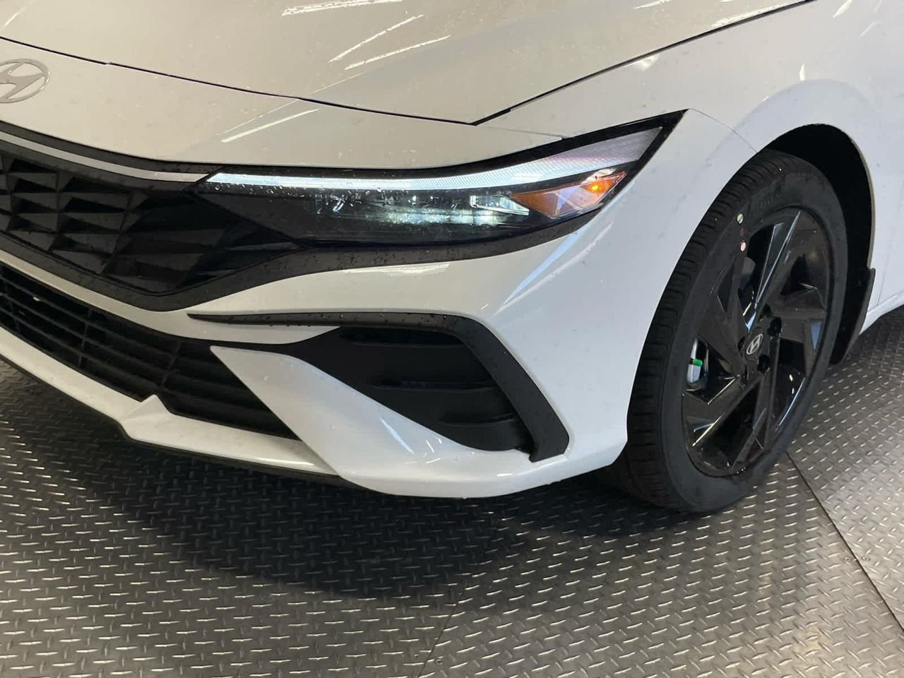 New 2026 Serenity White Pearl Hyundai SEL Sport image 15