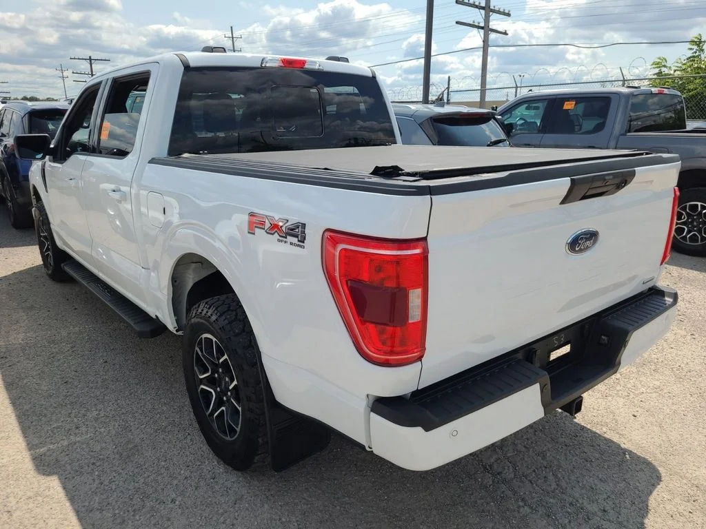 Used 2023 White Ford XLT image 4