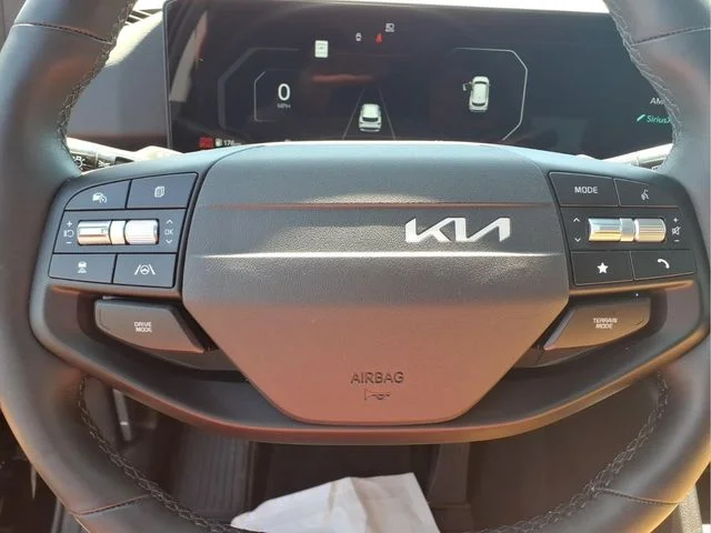 Used 2026 Black Kia SX-Prestige image 12