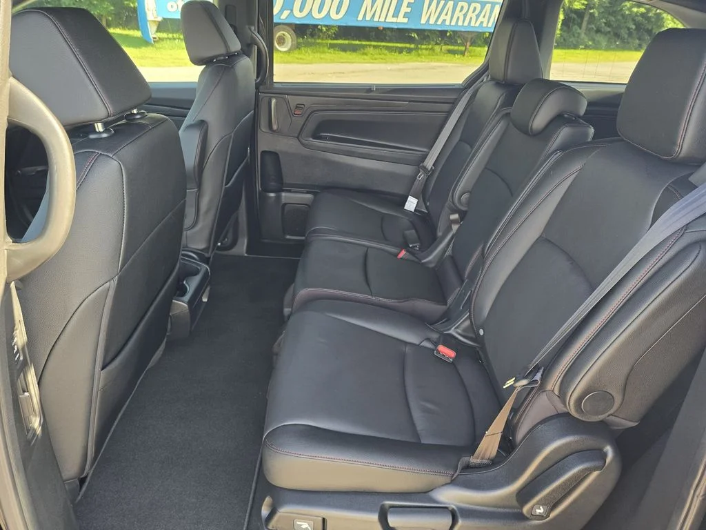 2025 Honda Odyssey Sport L - Photo 13