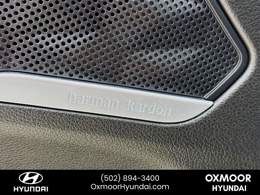 Used 2022 Twilight Black Hyundai Limited image 19
