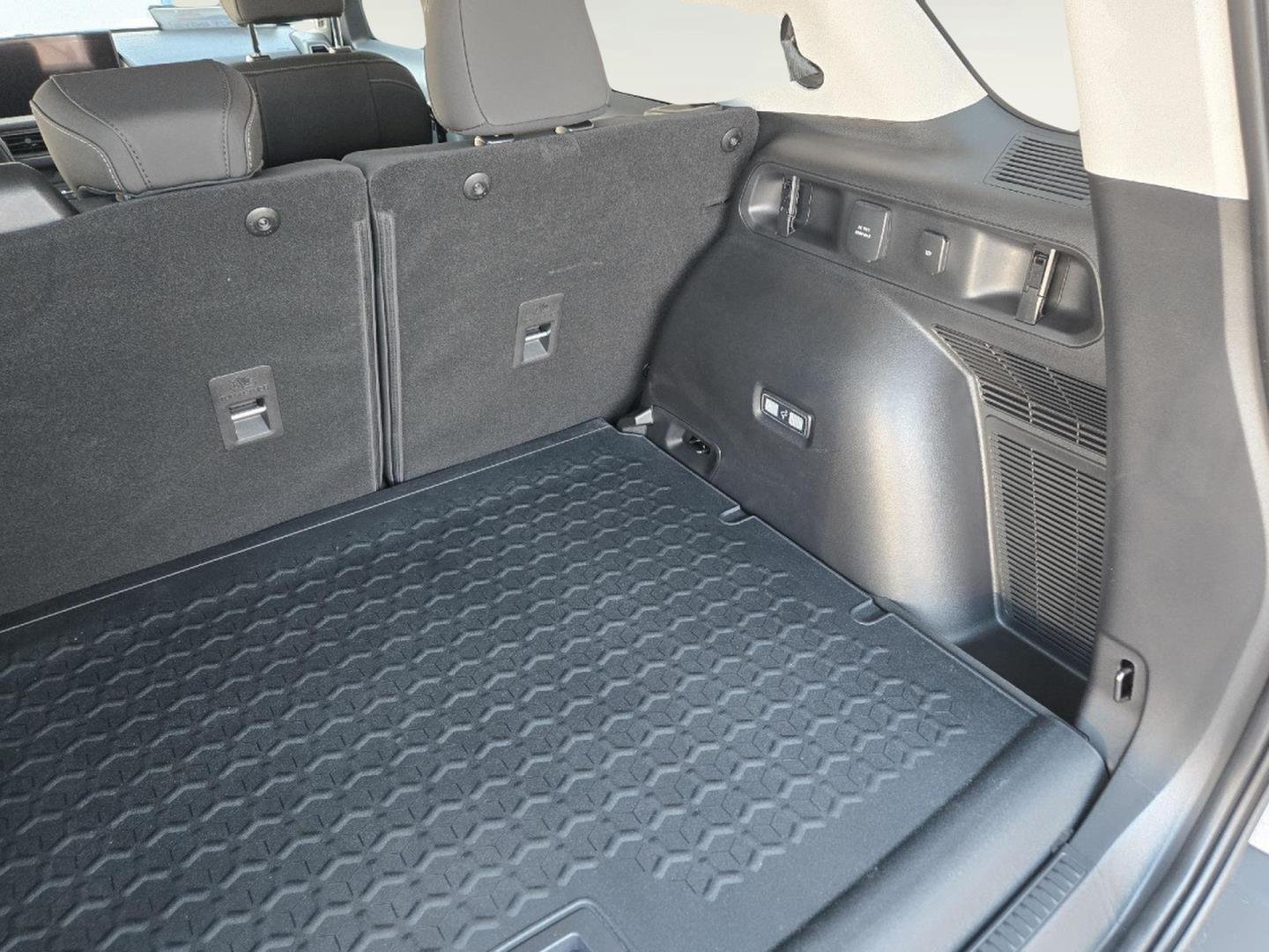 Used 2026 Oxford White Ford Big Bend image 32