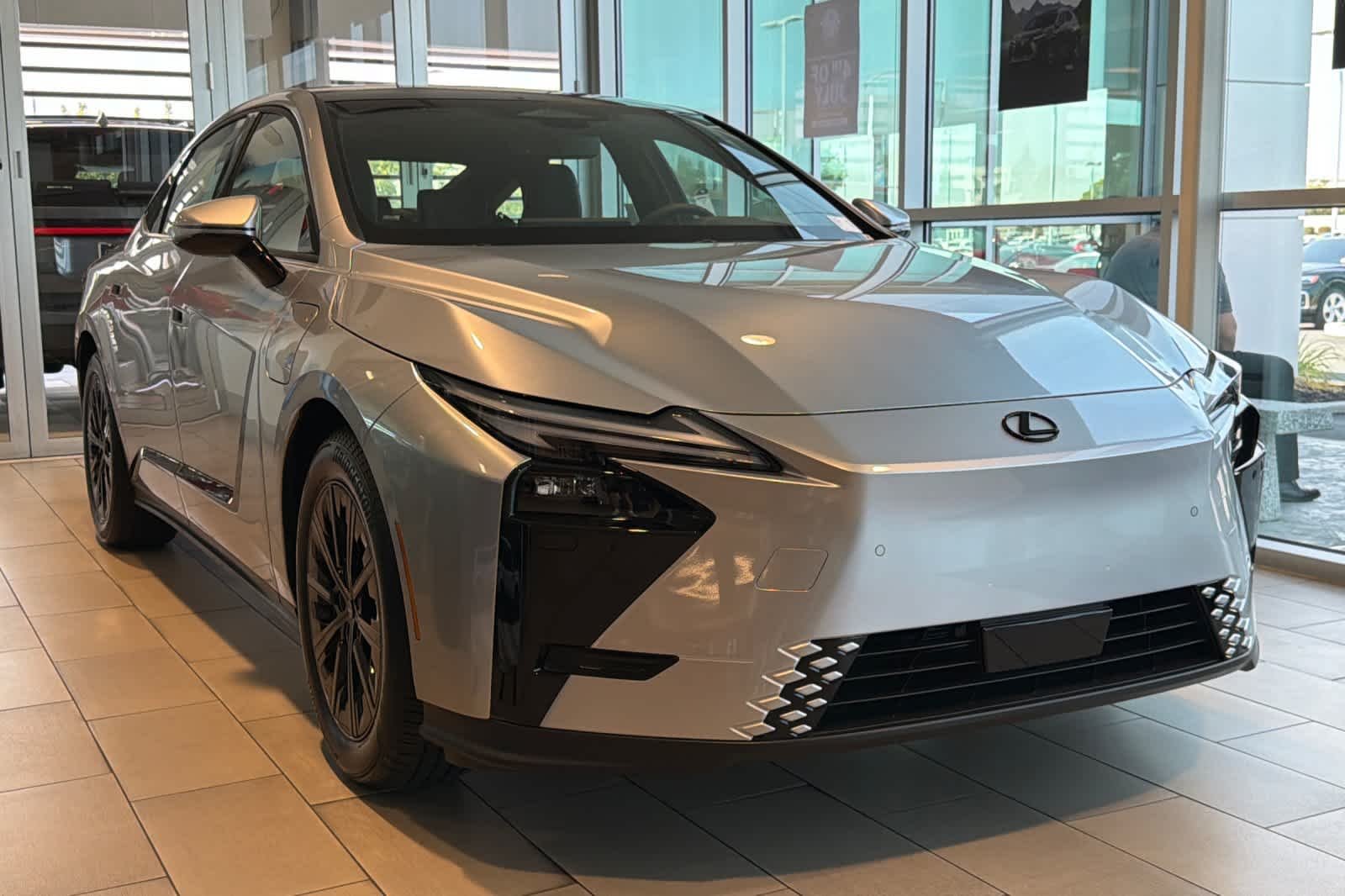 New 2026 Iridium Lexus ES 500e PREMIUM AWD image 5