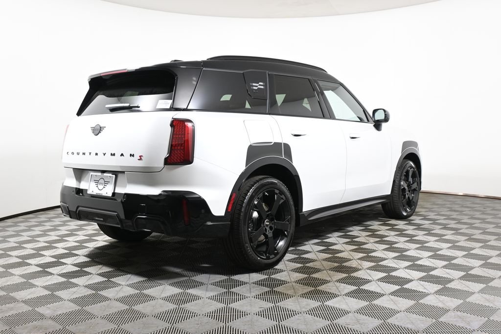 New 2026 White MINI Iconic image 7