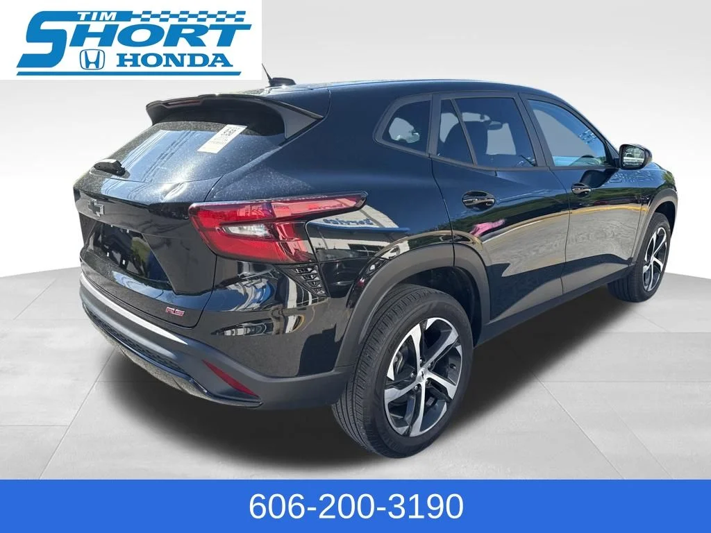 Used 2024 Black Chevrolet 1RS image 6