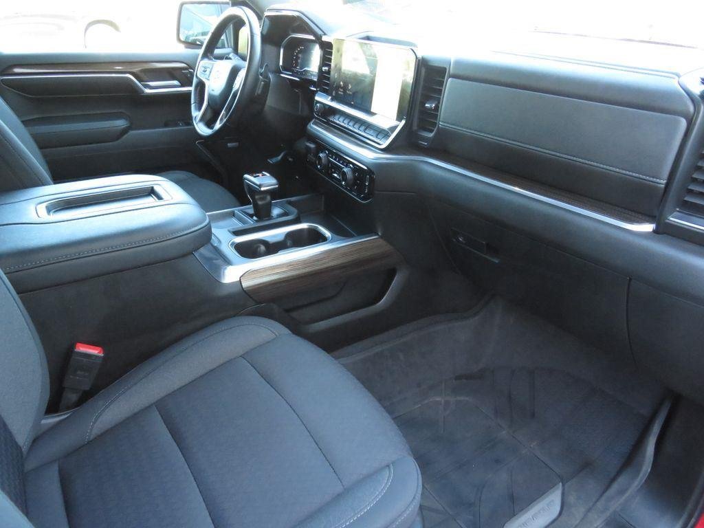 Used 2022 Cherry Red Chevrolet RST image 22