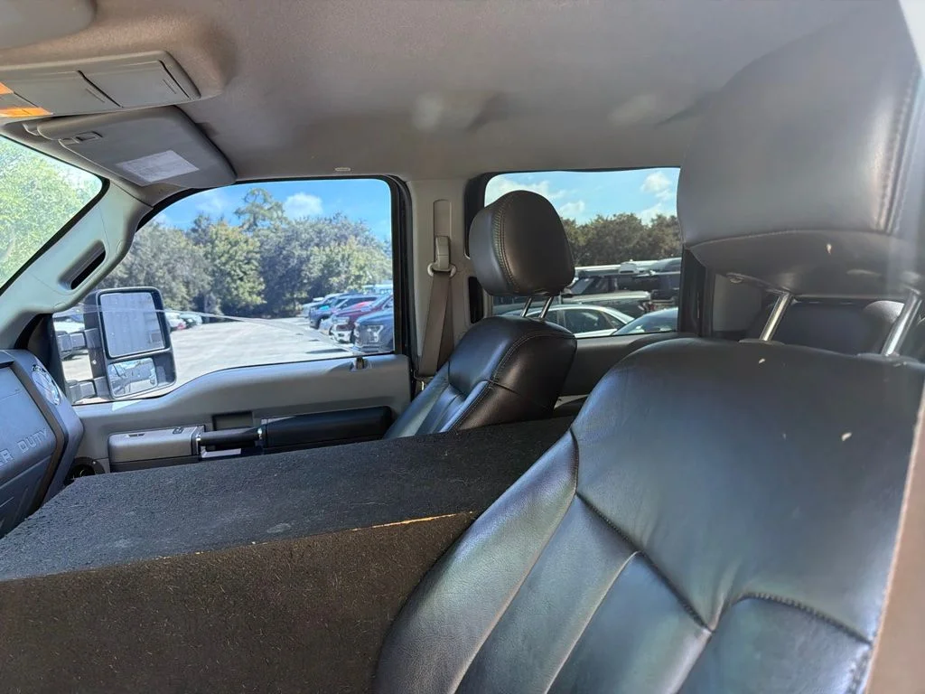 Used 2012 Black Ford XLT image 10