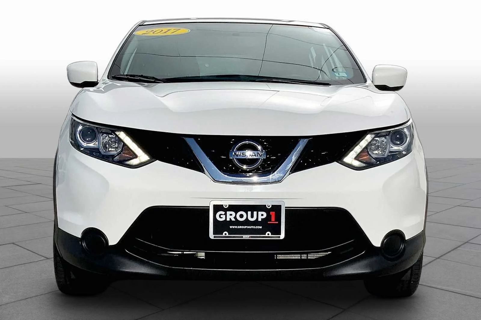 Pre-Owned 2017 Nissan Rogue Sport S