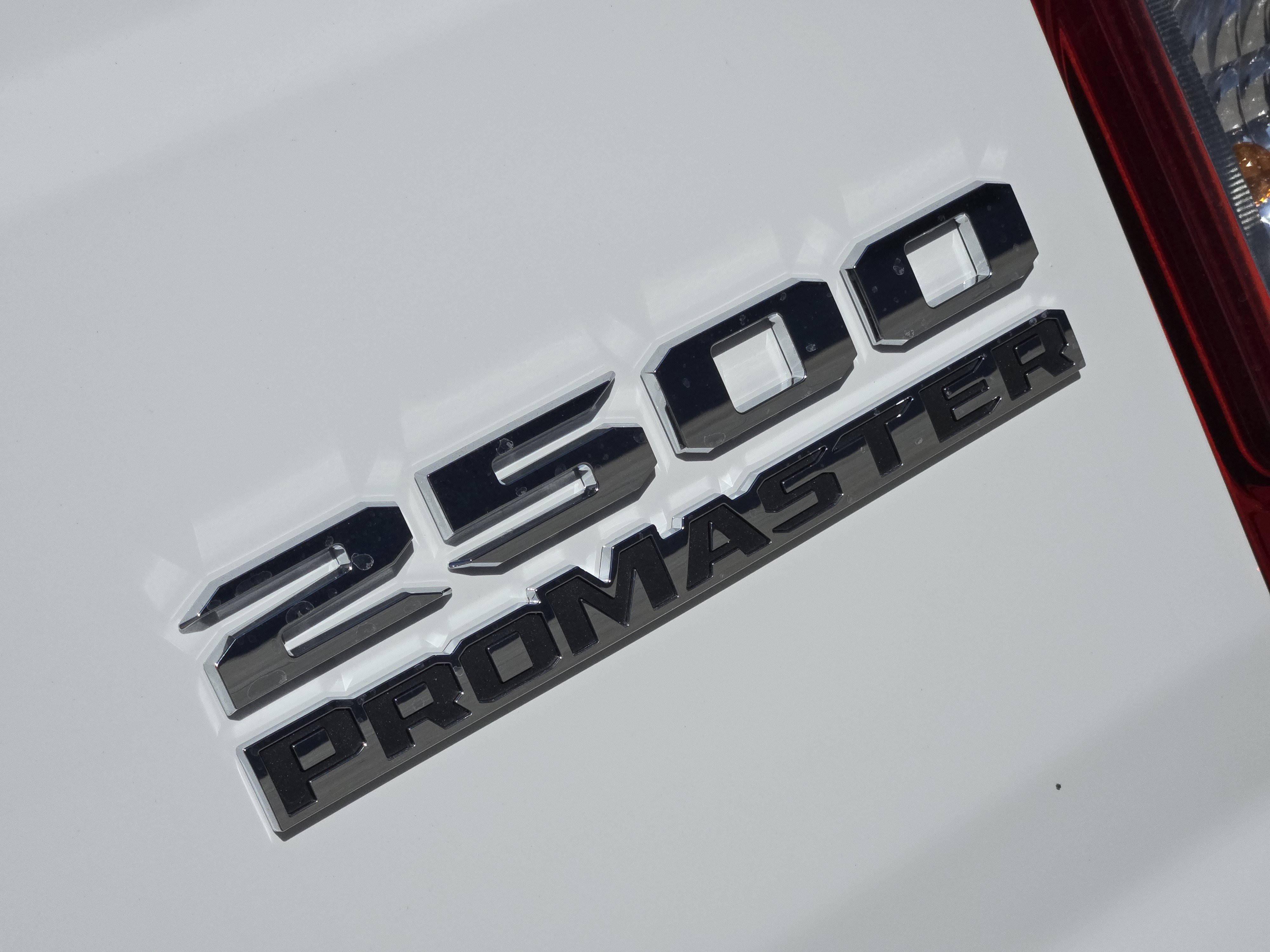 New 2026 Bright White Clear-Coat Exterior Paint RAM Tradesman image 7