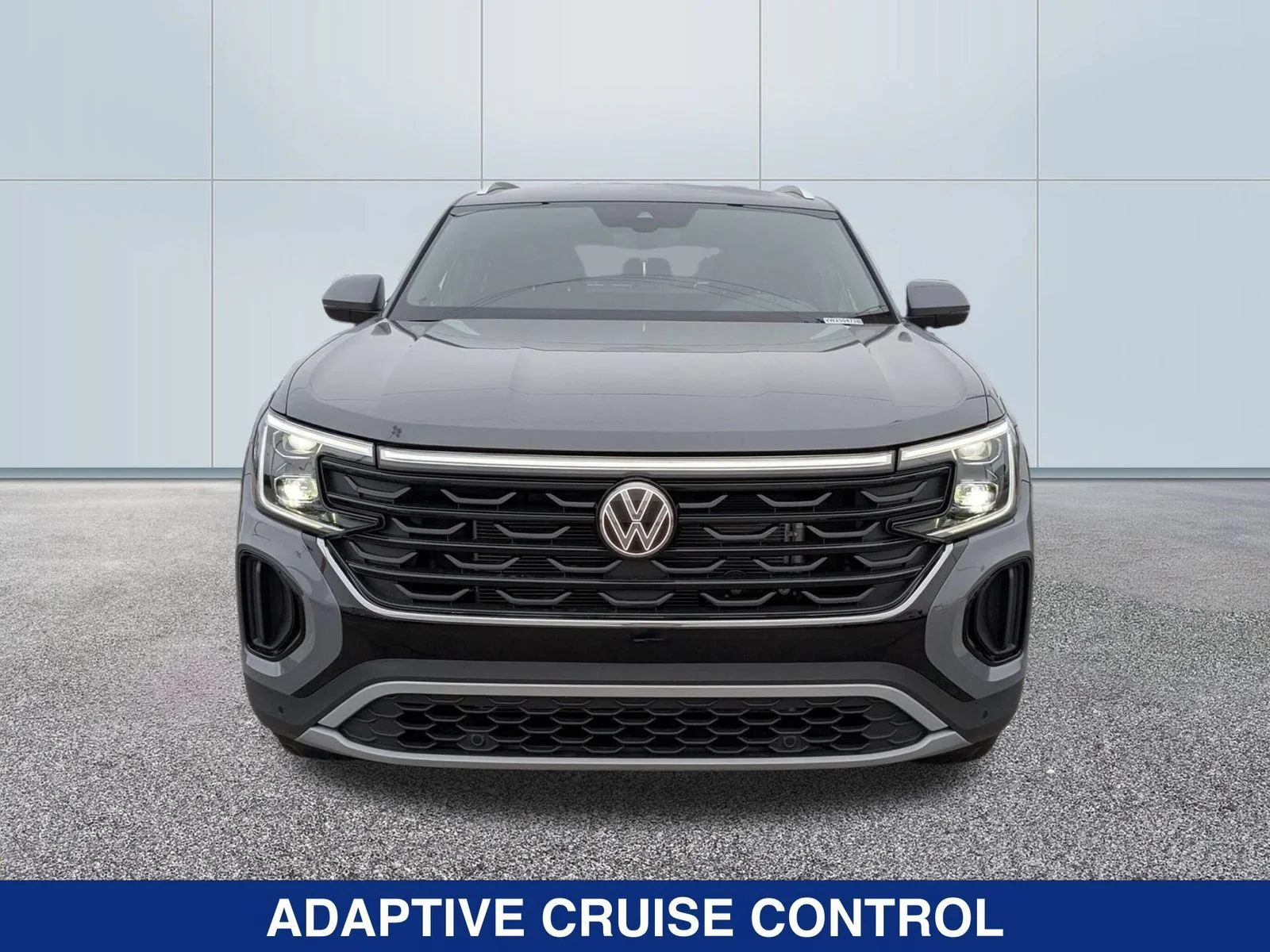 New 2025 Pure Gray Volkswagen 2.0T SE w/ Technology image 8