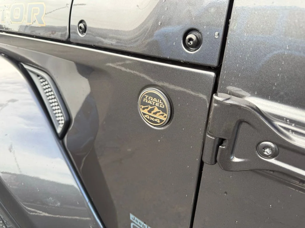 New 2026 Granite Crystal Metallic Clear-Coat Exterior Paint Jeep 85th Anniversary Edition image 11