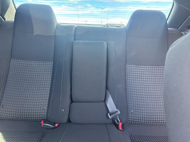 Used 2018 Red Dodge SXT image 14