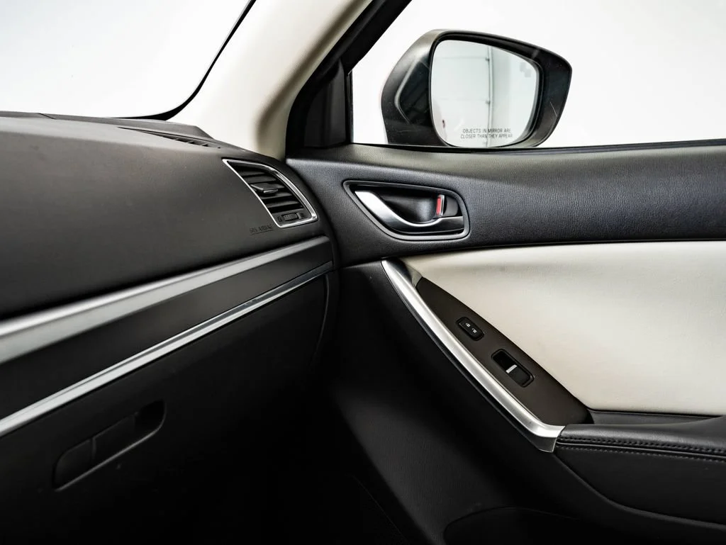 Used 2016 Soul Red Metallic Mazda Grand Touring image 39