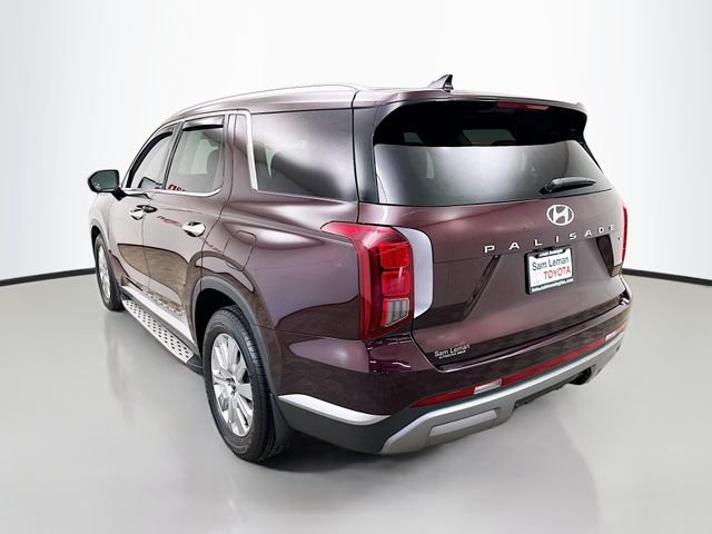 Used 2023 Red Hyundai SEL image 5