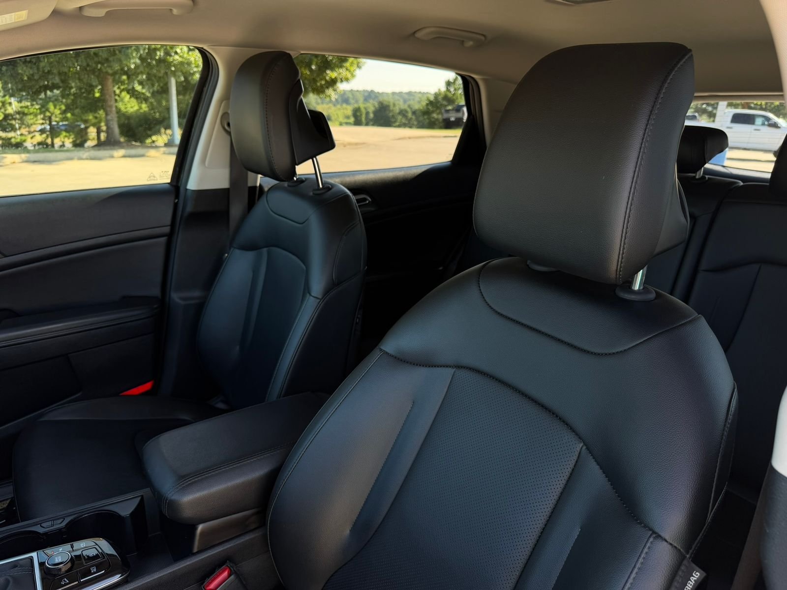 Used 2024 Ebony Black Kia EX image 12