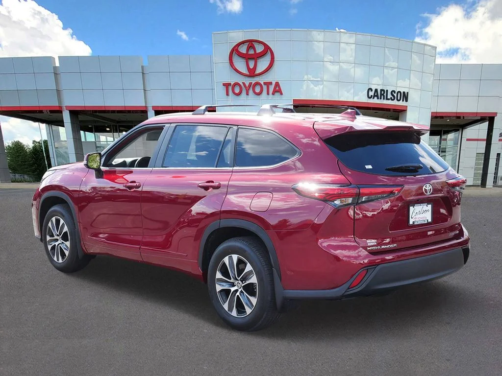 Used 2023 Red Toyota XLE image 6