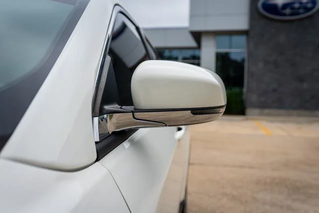 Used 2019 White Clearcoat Jeep Limited image 15