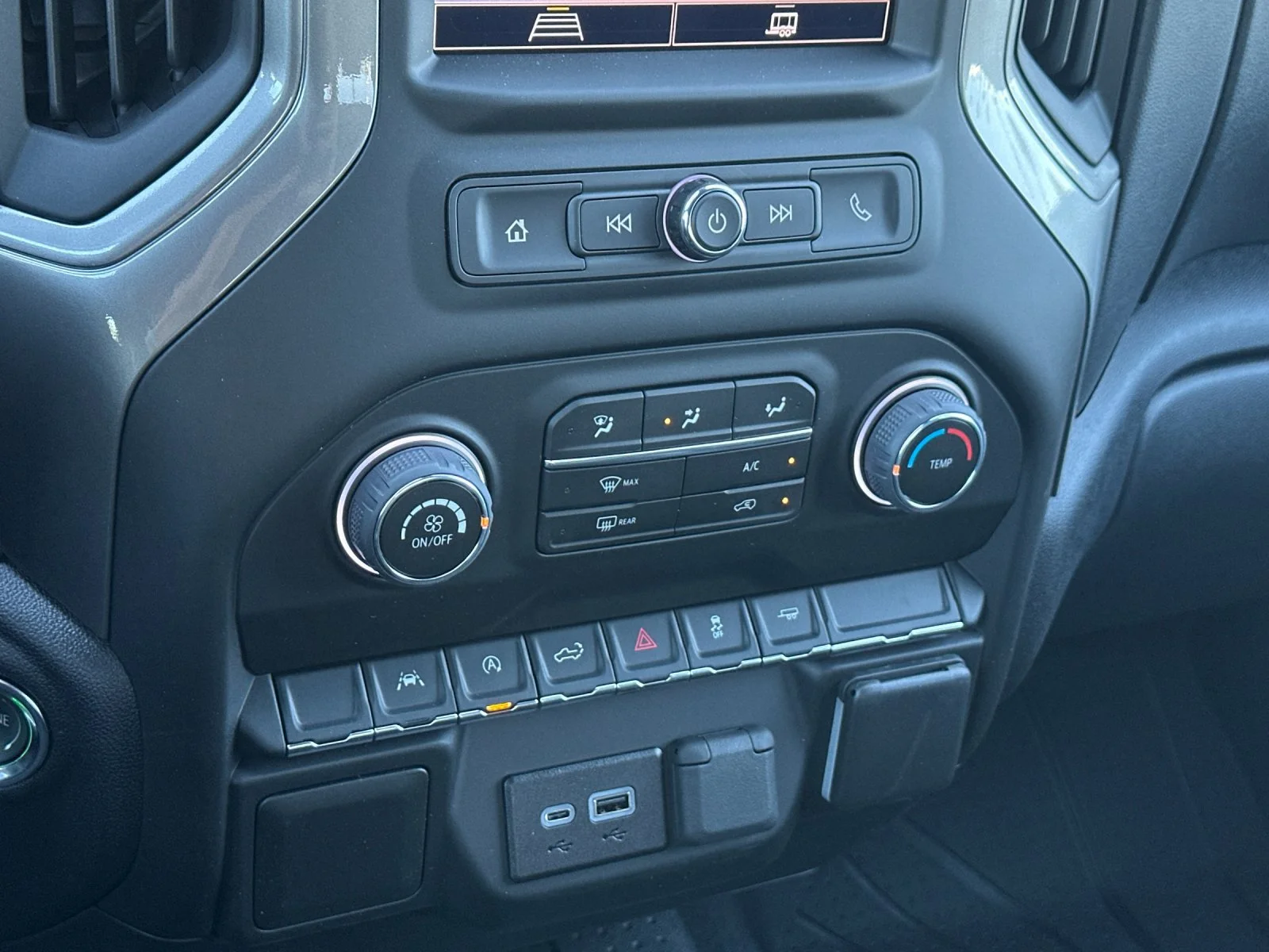 2026 Chevrolet Silverado 1500 Custom - Photo 19