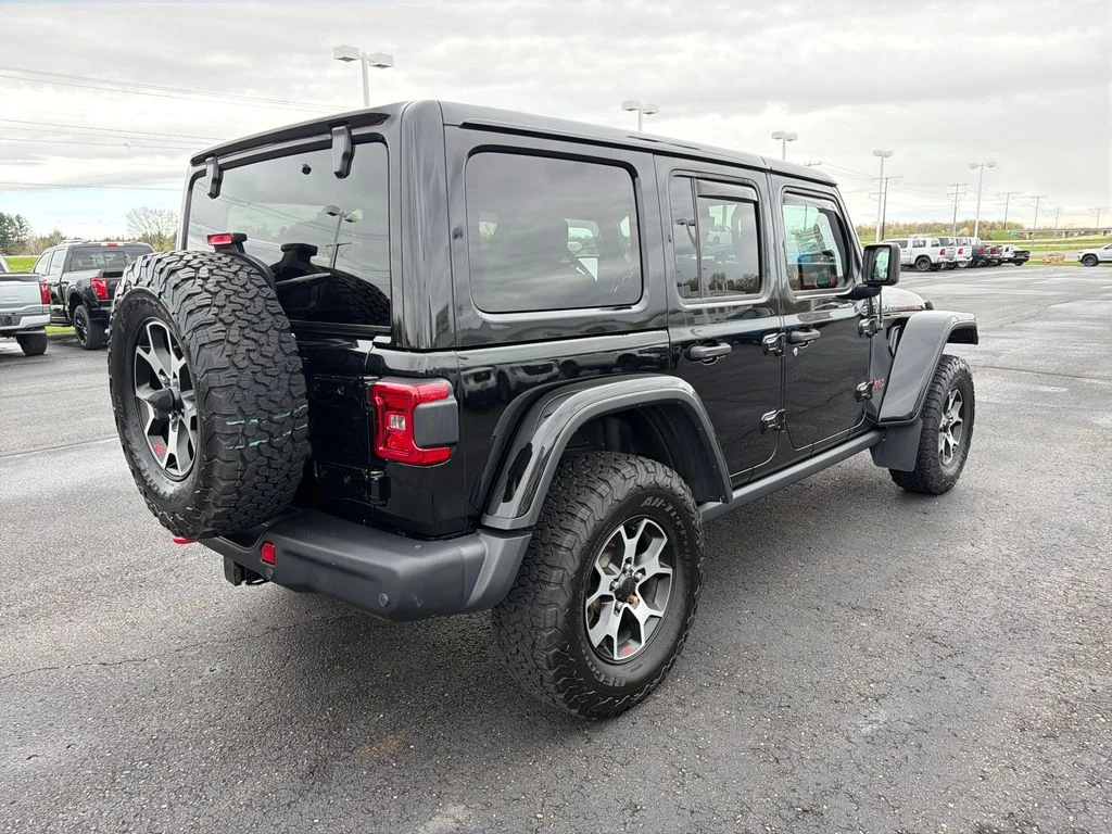 Used 2021 Black Jeep Unlimited Rubicon image 5