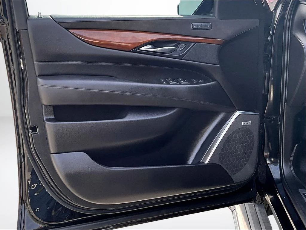 Used 2019 Black Cadillac Premium Luxury image 23