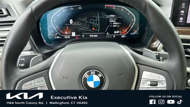 Used 2023 White BMW xDrive30i image 12