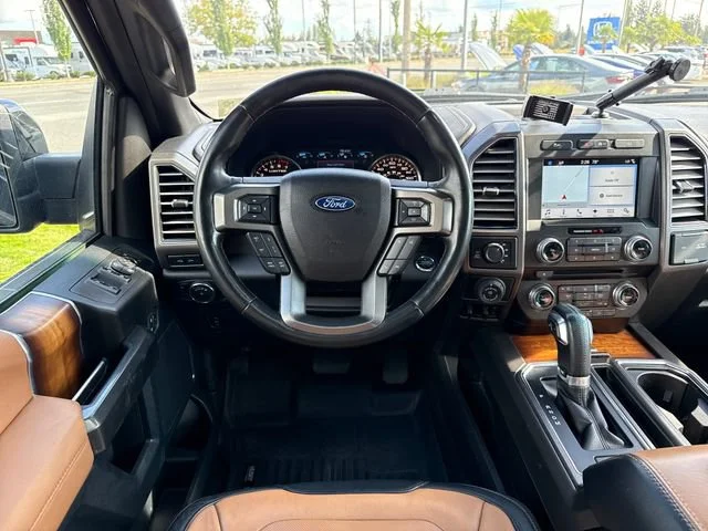 Used 2017 Shadow Black Ford Limited image 24