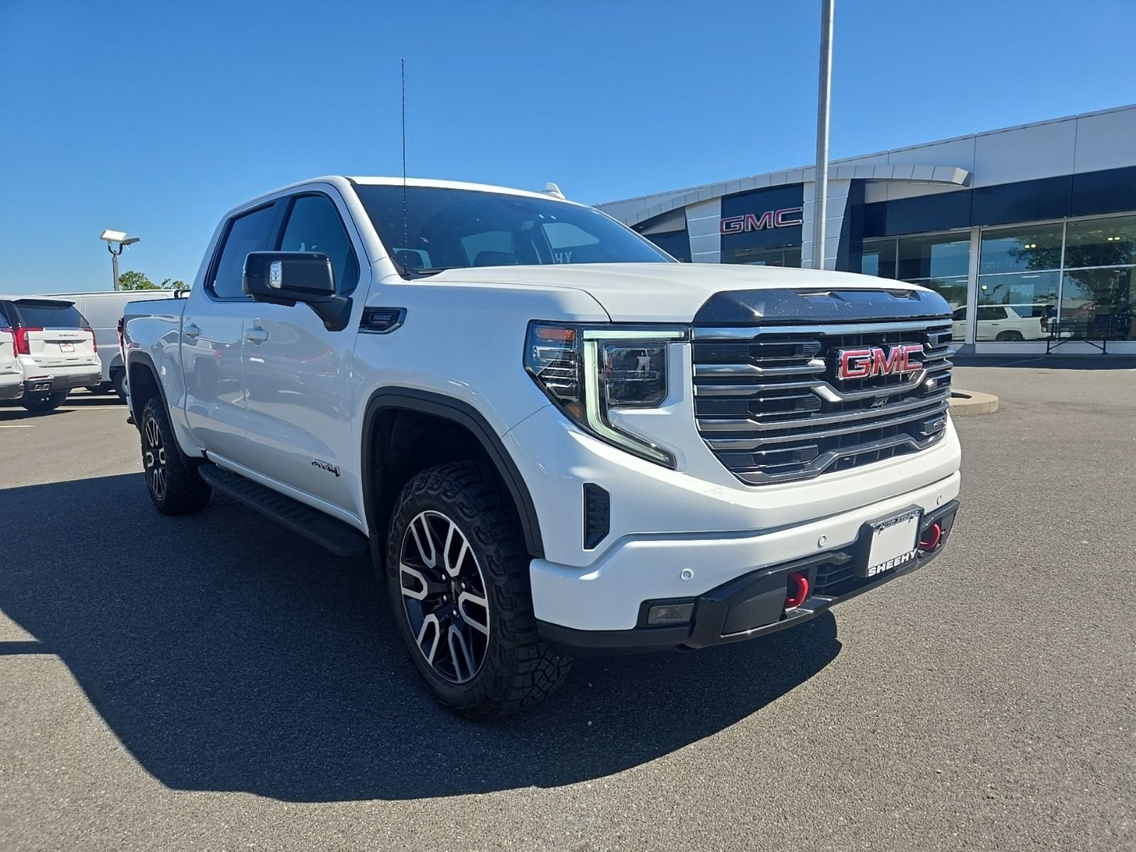 2025 GMC Sierra 4WD Crew Cab Short Box AT4's photo