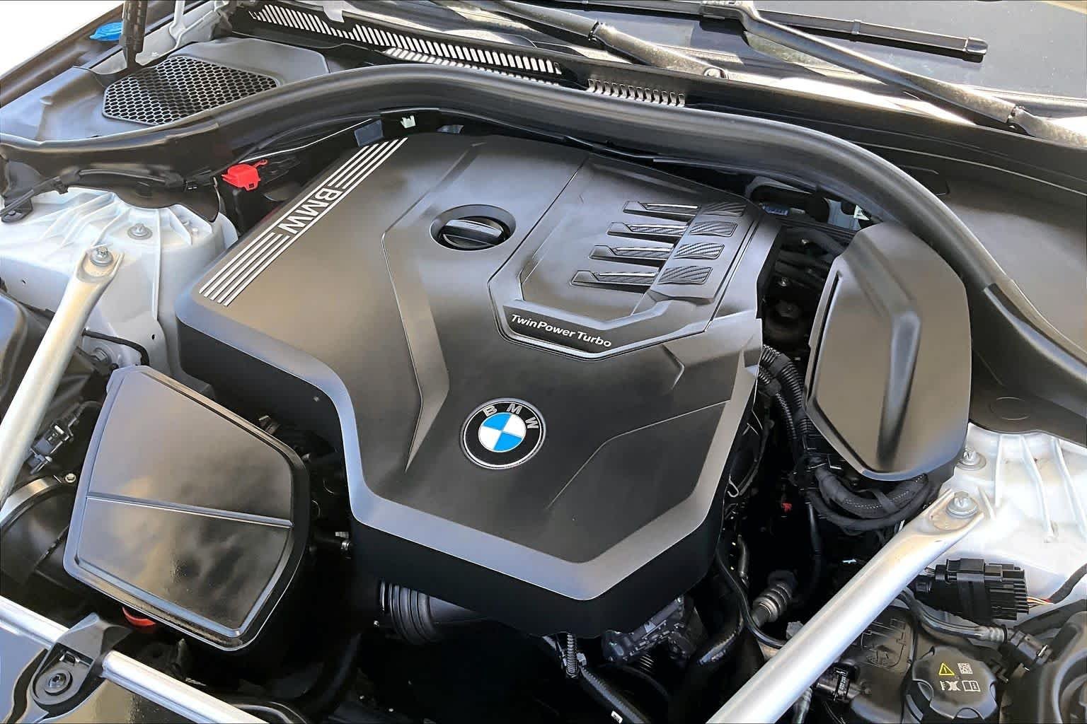 Used 2023 Mineral White Metallic BMW 530i image 31