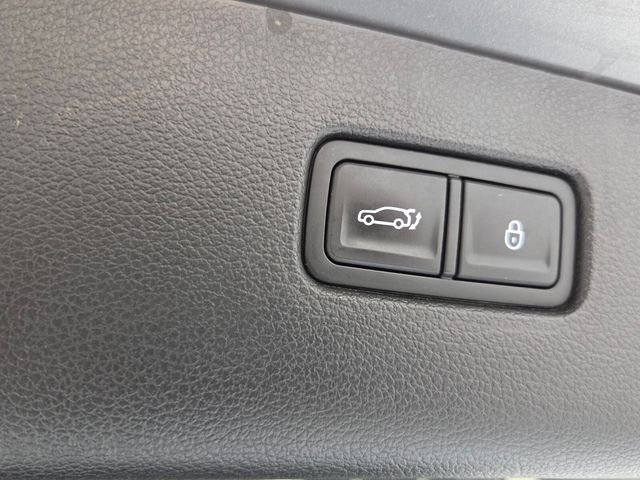 Used 2024 Silver Genesis 2.5T image 12