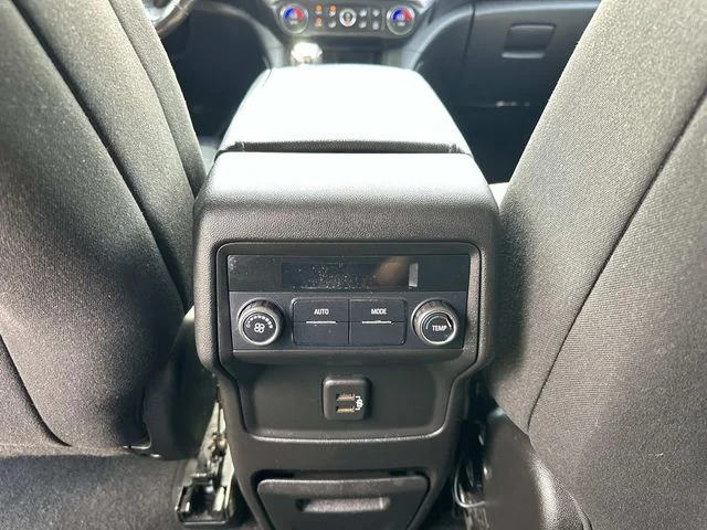 Used 2019 Red GMC SLE-1 image 13