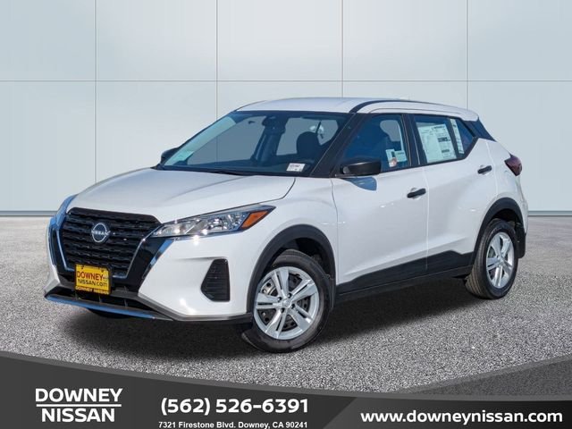 2025 Nissan KICKS PLAY Base