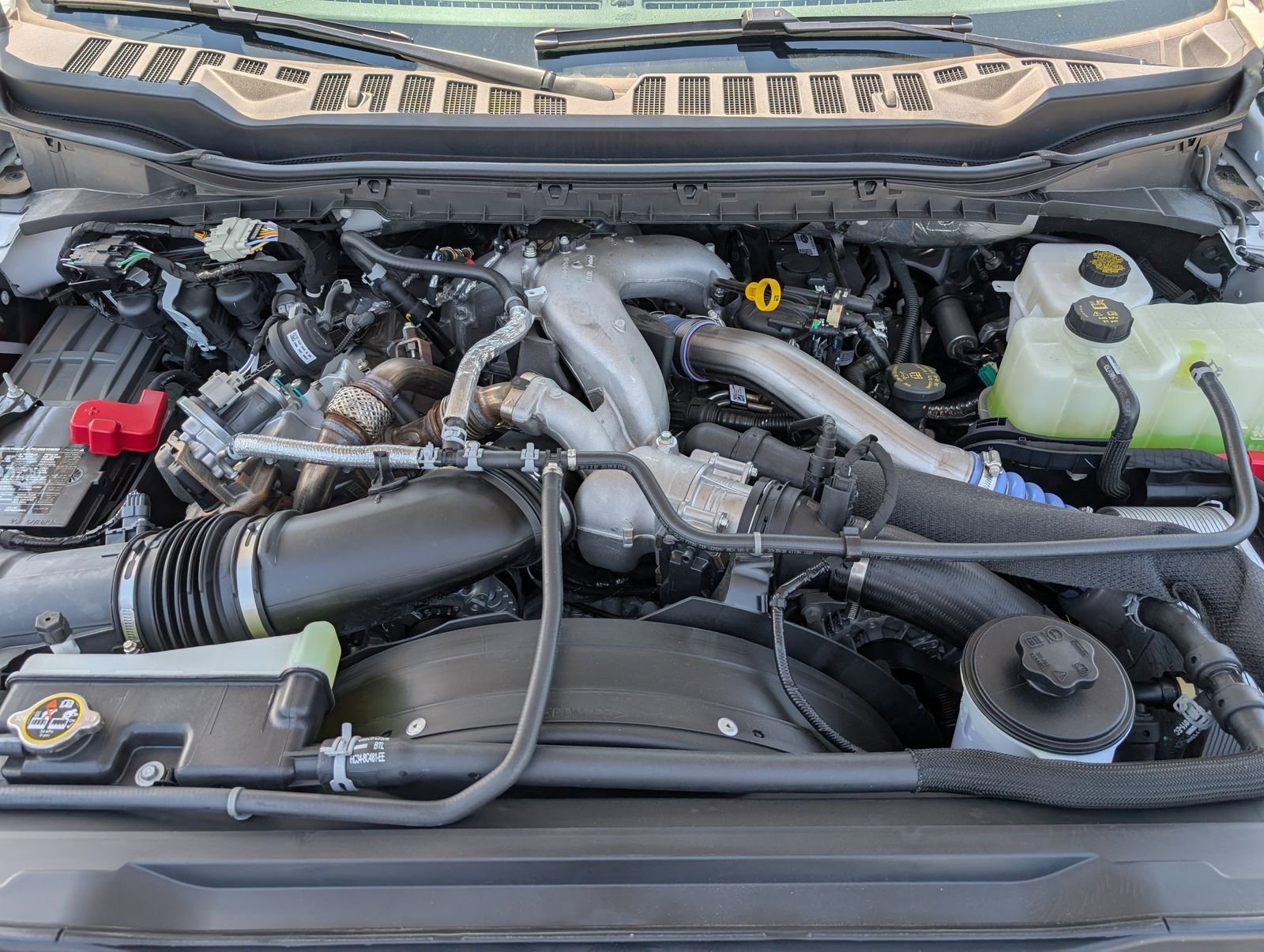 2025 Ford F-350 Super Duty Chassis Cab XL - Photo 14