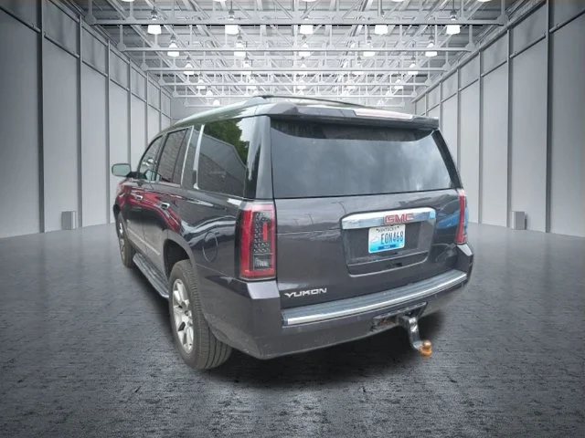 Used 2017 Silver GMC Denali image 5