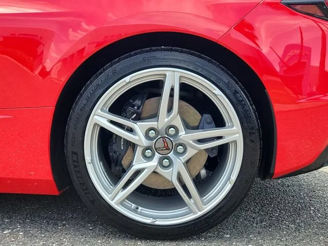 2024 Chevrolet Corvette 2LT - Photo 7