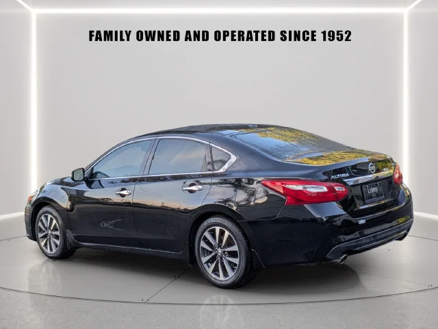 Certified Used 2017 Black Nissan 2.5 SV image 4