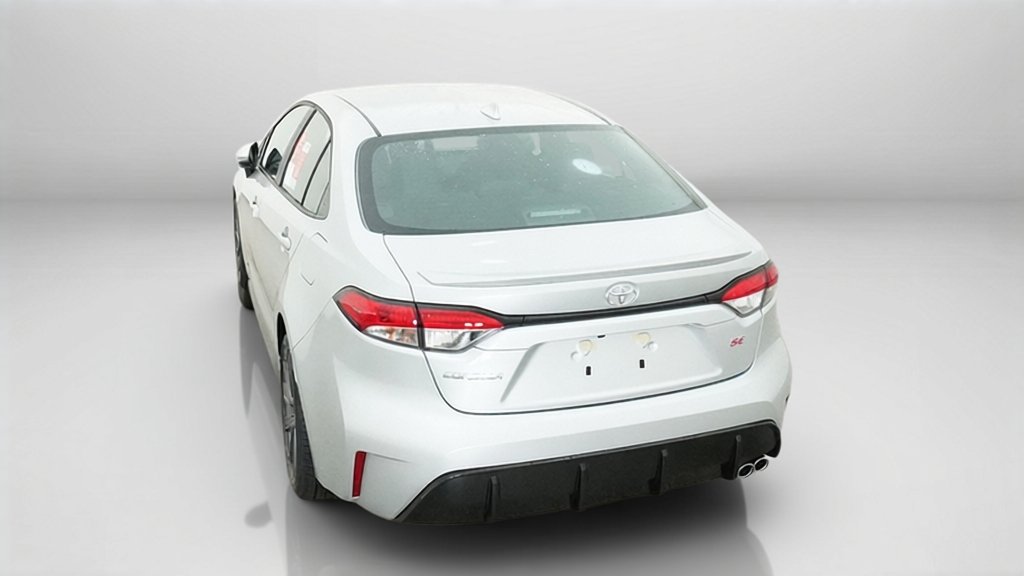 New 2027 Classic Silver Metallic Toyota SE image 13