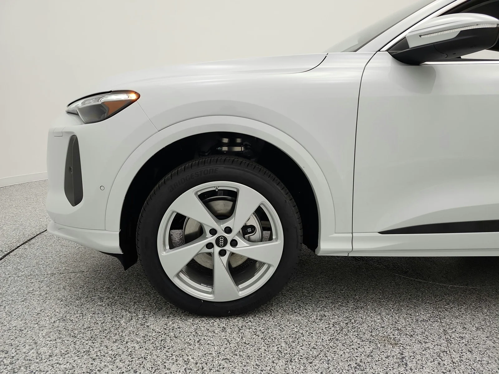 New 2026 Glacier White Metallic Audi Premium Plus 2.0 TFSI quattro image 10