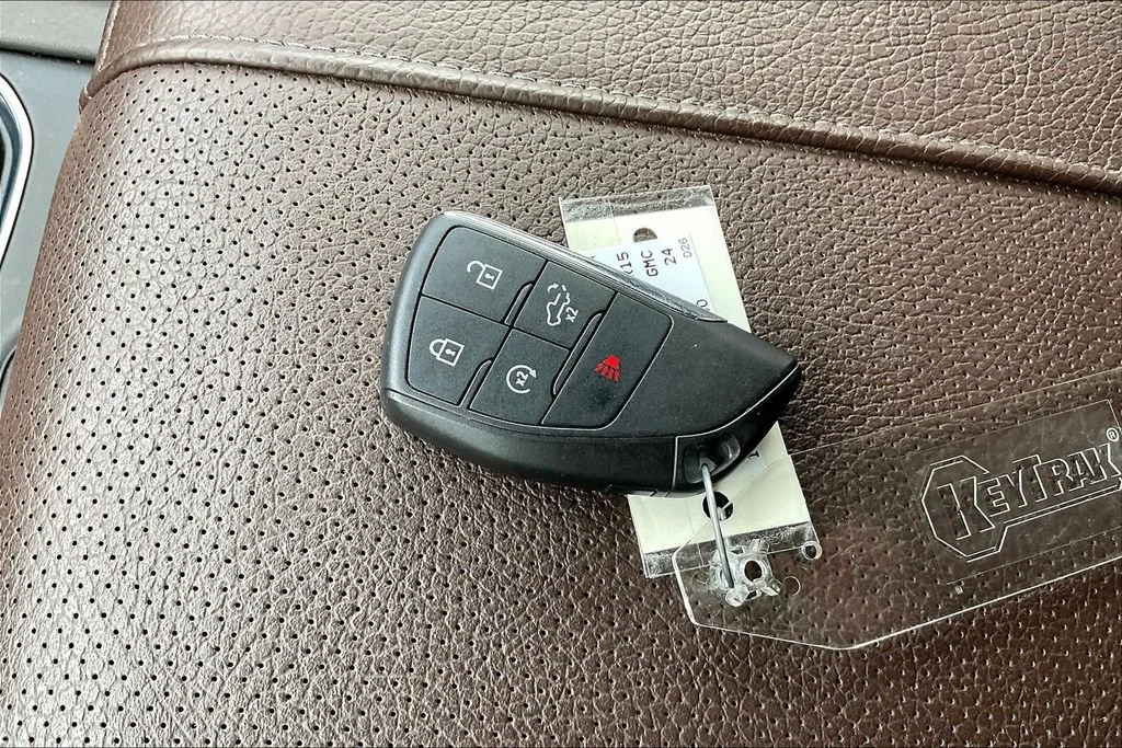Used 2024 Downpour Metallic GMC Denali image 36