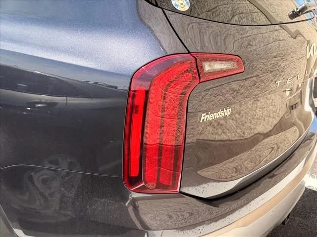 Used 2025 Gray Kia S image 6