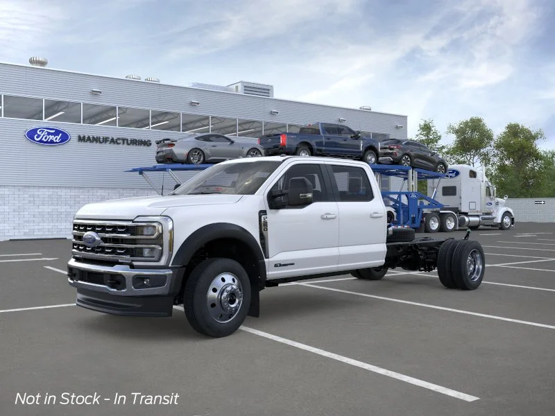 New 2026 Star White Metallic Tri-Coat Ford F-550® LARIAT® image 1