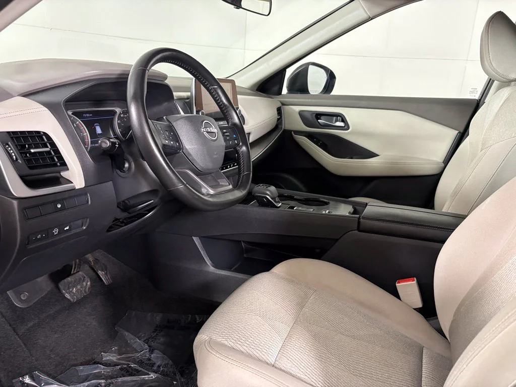 Used 2025 Black Nissan SV image 42