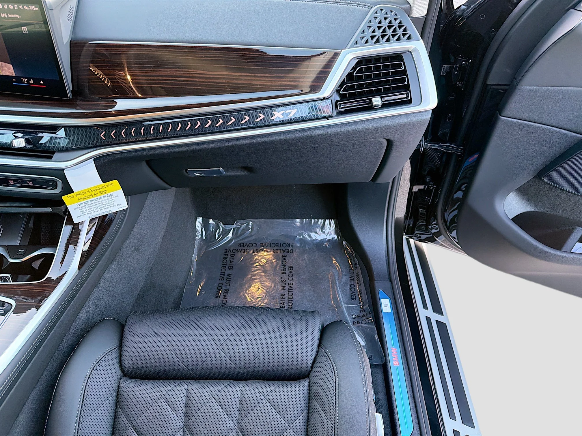 New 2027 Black Sapphire Metallic BMW xDrive40i image 19