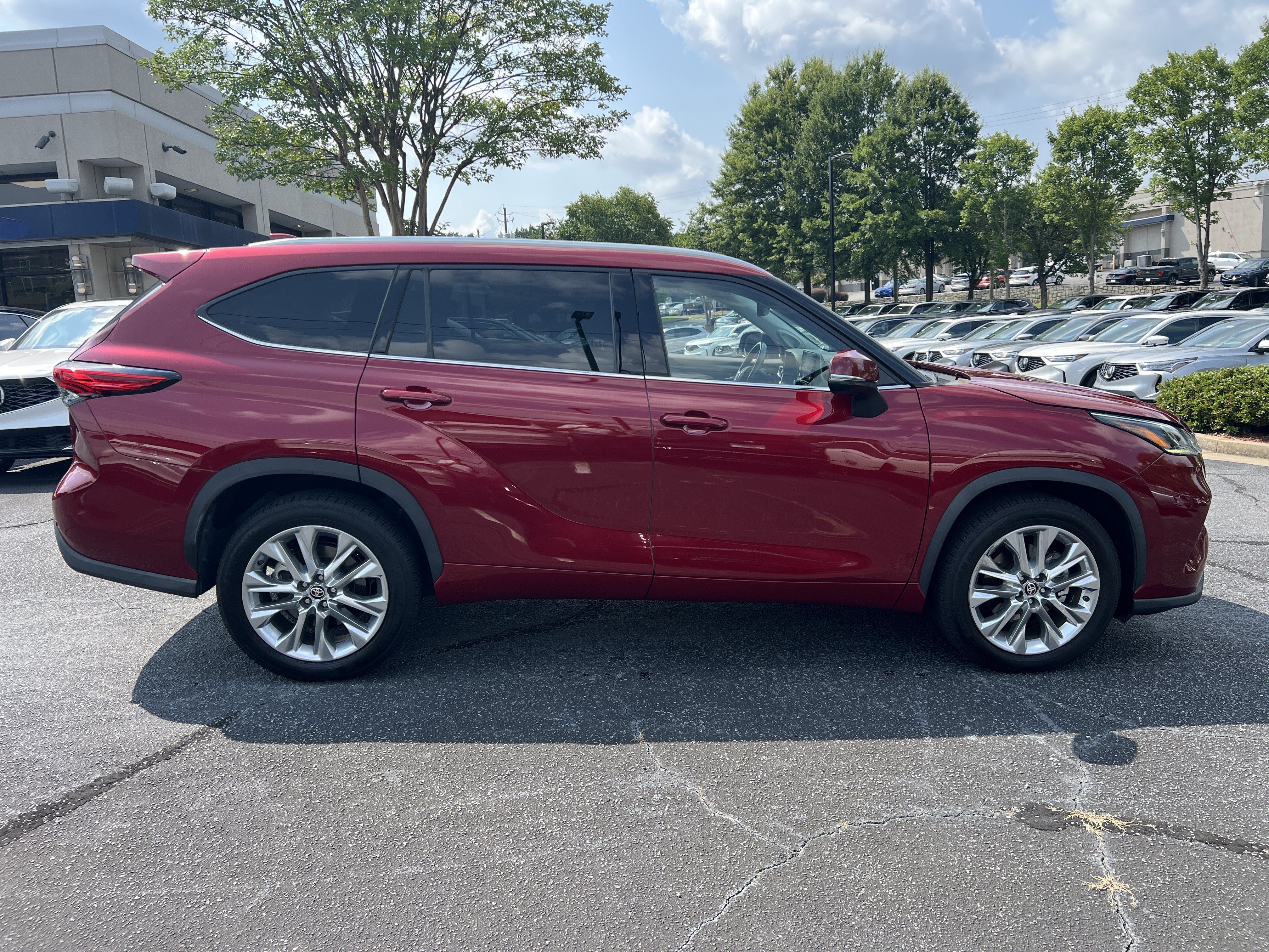 Used 2021 Ruby Flare Pearl Toyota Limited image 6