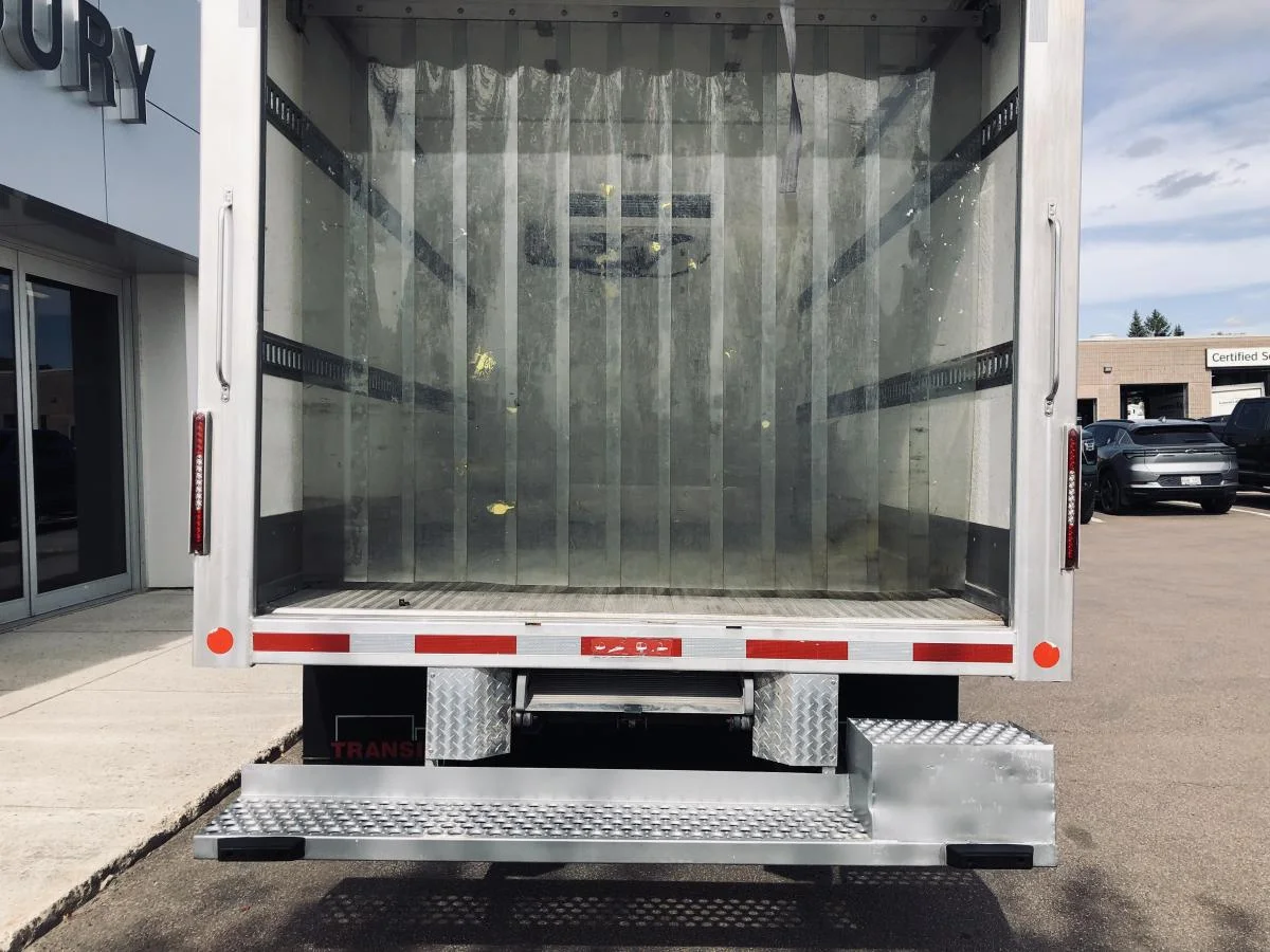 Used 2020 White GMC 4500 Refrigeration Van 159" image 8