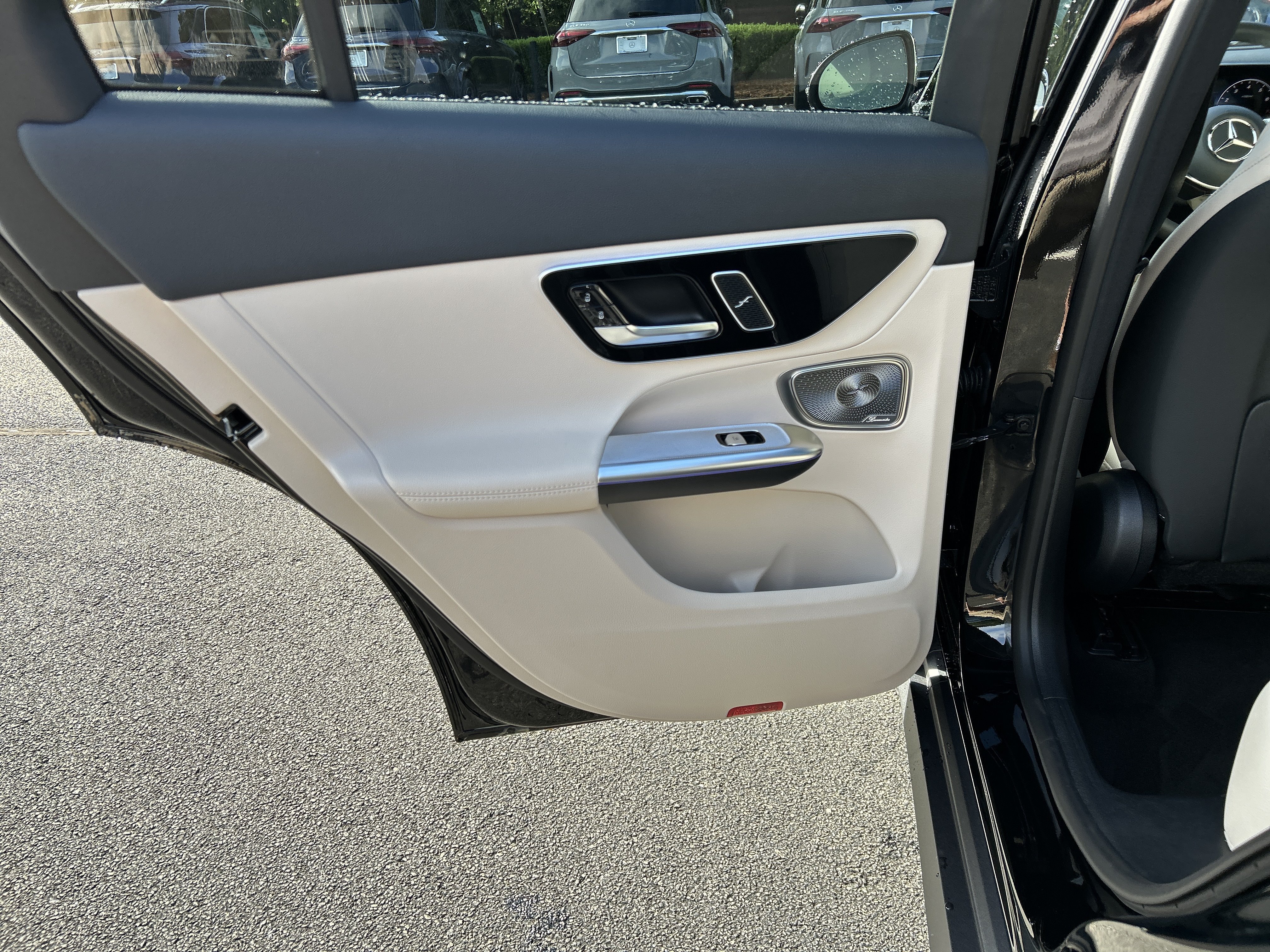 New 2026 Black Mercedes-Benz GLC 300 4MATIC® SUV image 36