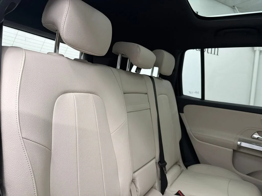 New 2026 Black Mercedes-Benz GLB 250 image 25