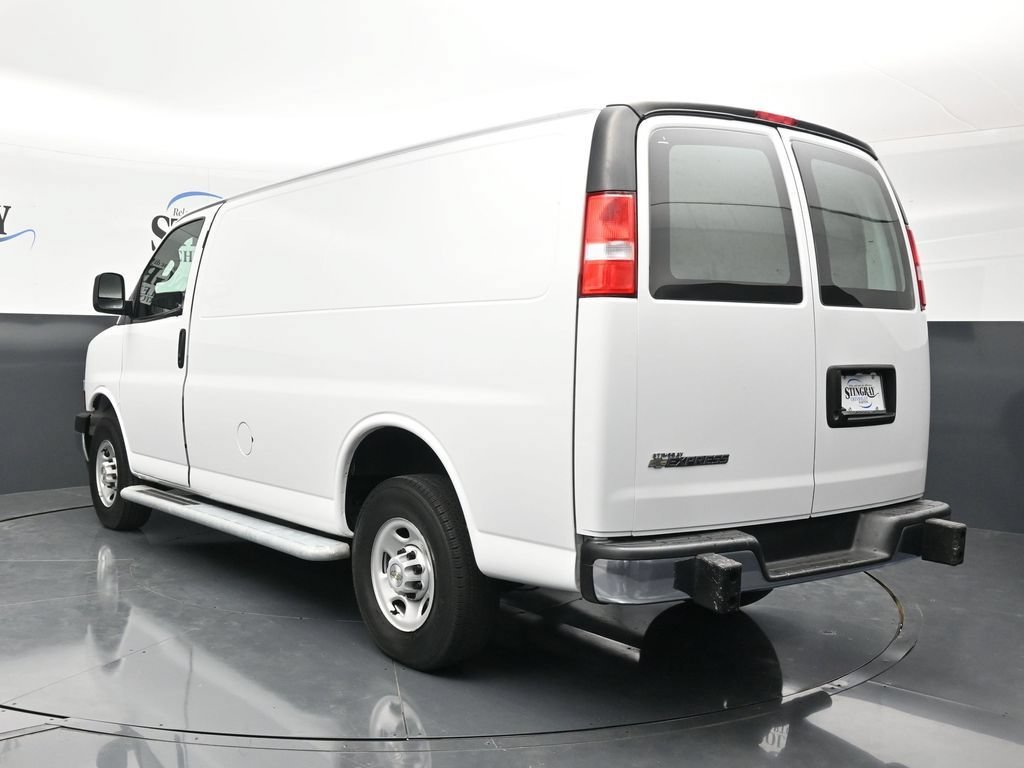 Used 2024 Summit White Chevrolet WT image 6