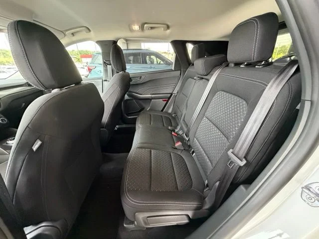 Used 2025 Oxford White Ford Active image 16