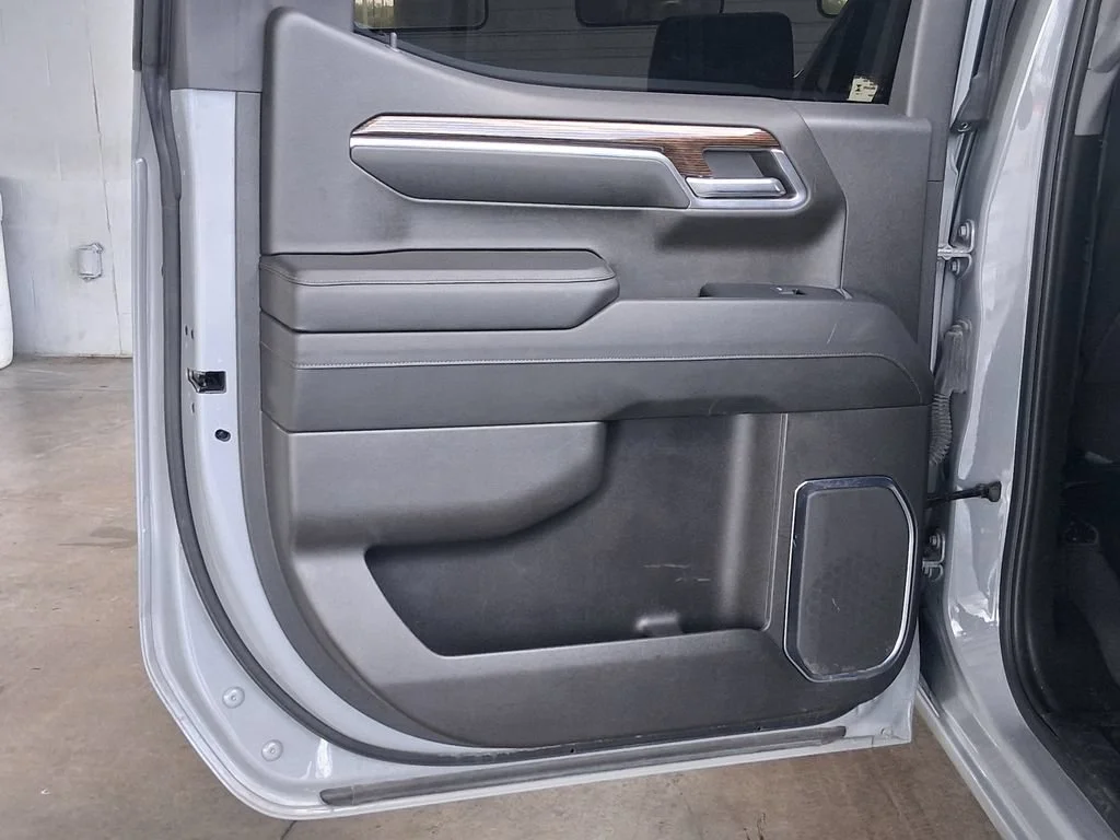Used 2024 Thunderstorm Gray GMC Elevation image 22